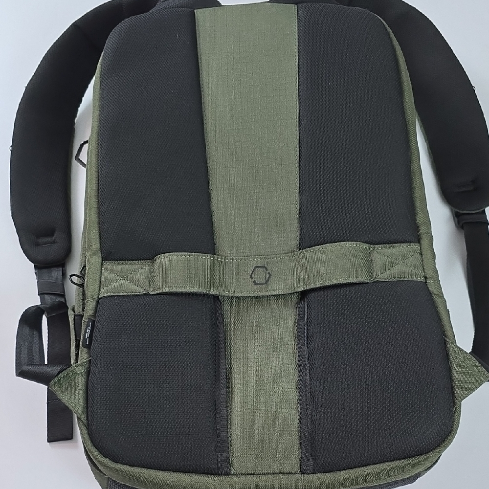 Solgaard Olive Green Endeavor Backpack - Picture 3 of 16